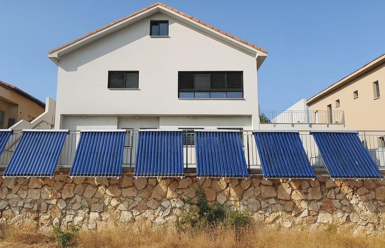 Yara family underfloor heating installation by NaturaTemp